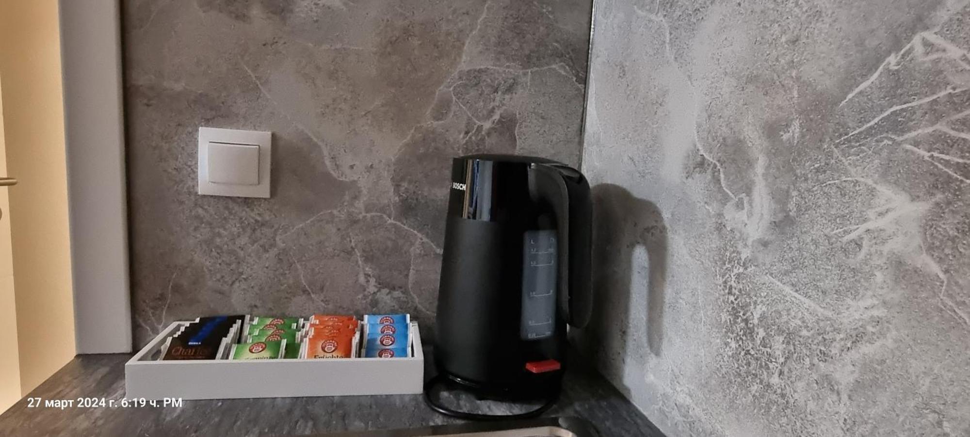 Studio Apartment Naehe S-Bahn Inklusive Parkplatz Oberesslingen Luaran gambar